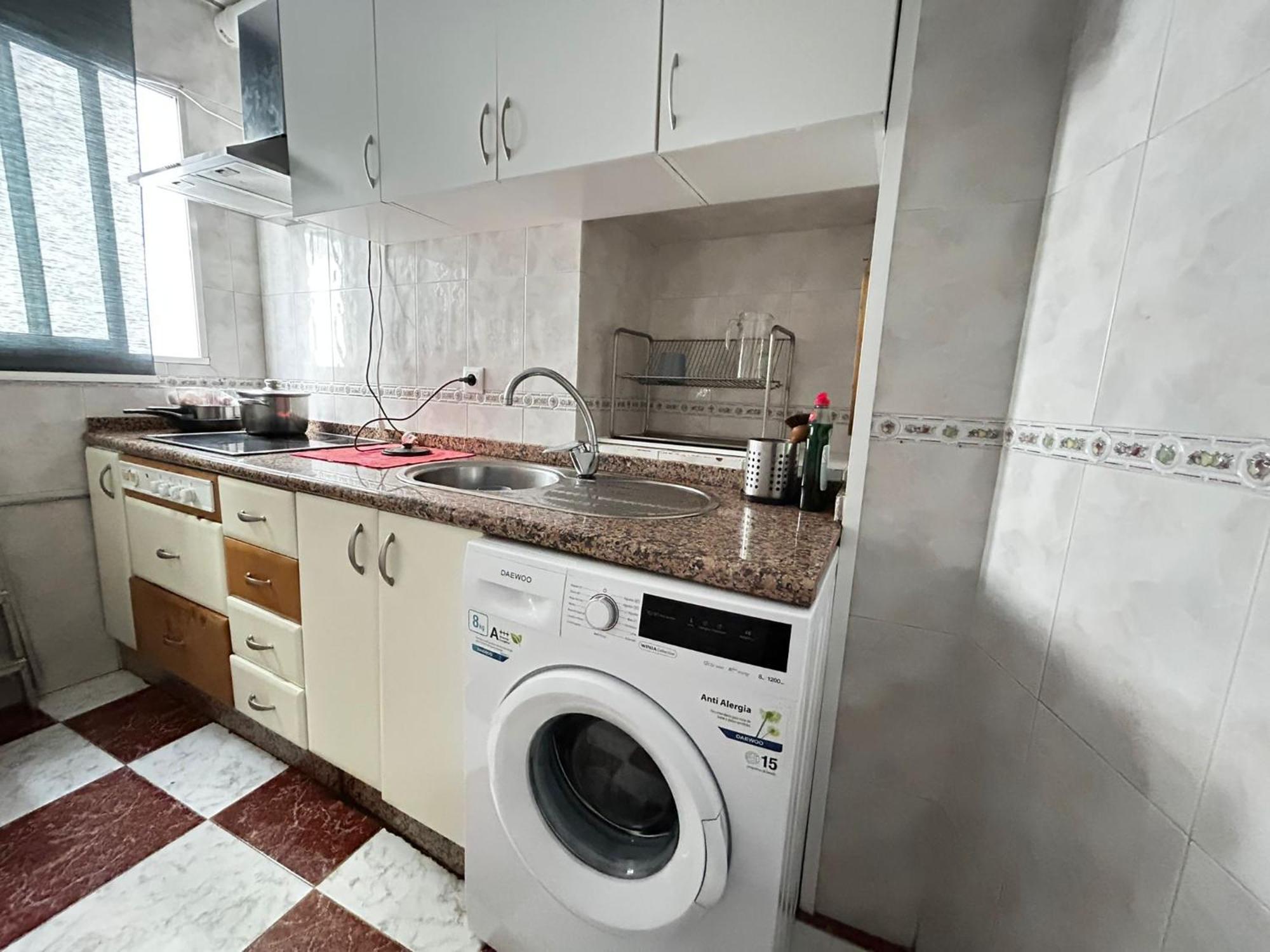Santa Isabel Low Cost Rooms In Private House Sevilla Zimmer foto